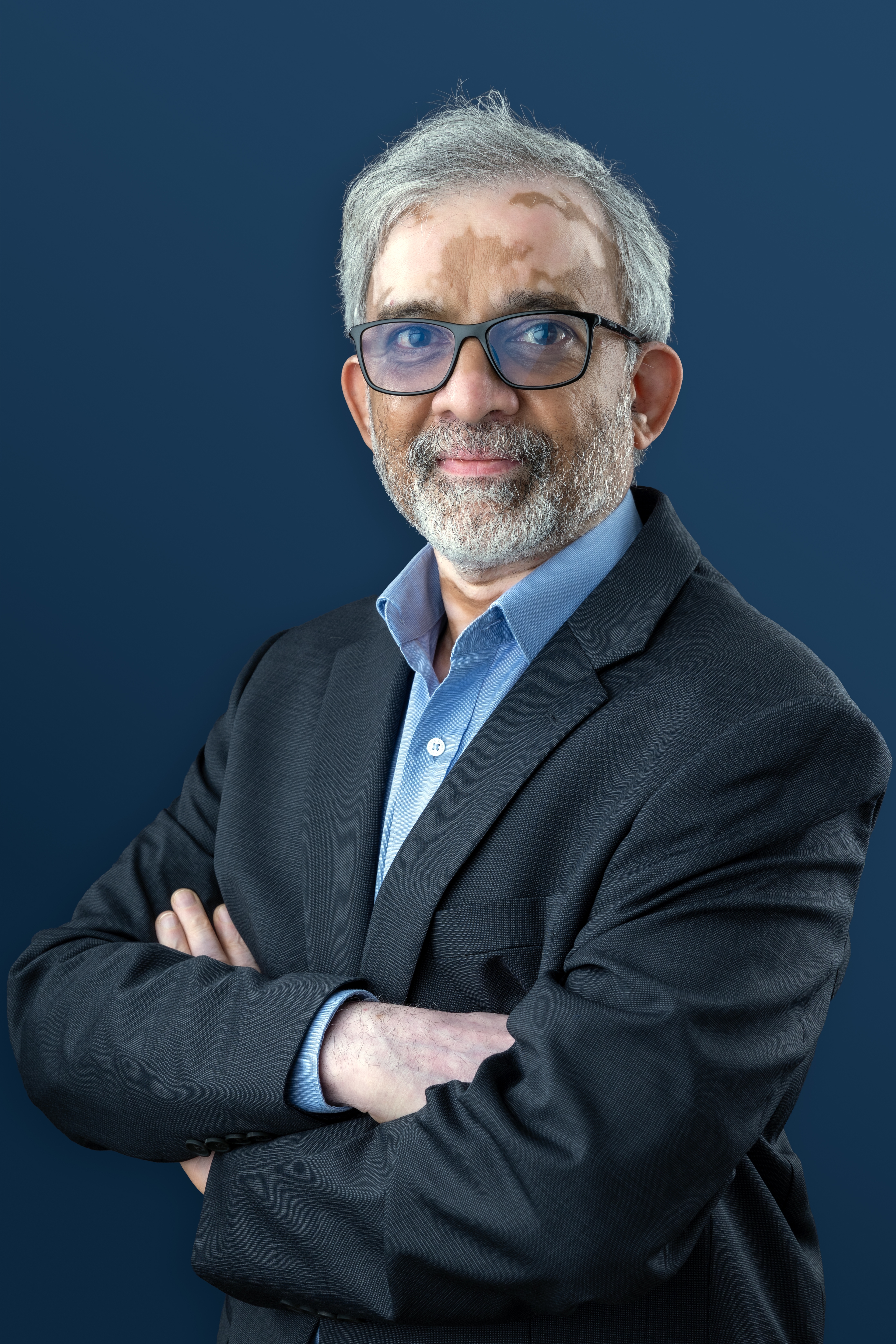 Portrait of Dr. Viswanath Billa